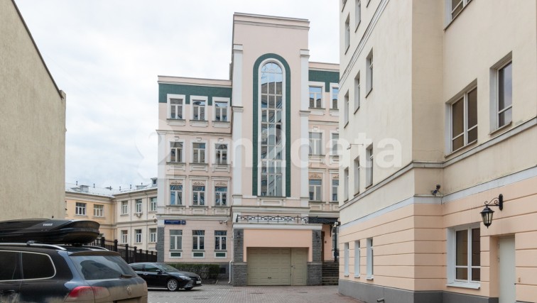 Business center Krutitsky (building 16) - rent or buy spaces in Moscow ...